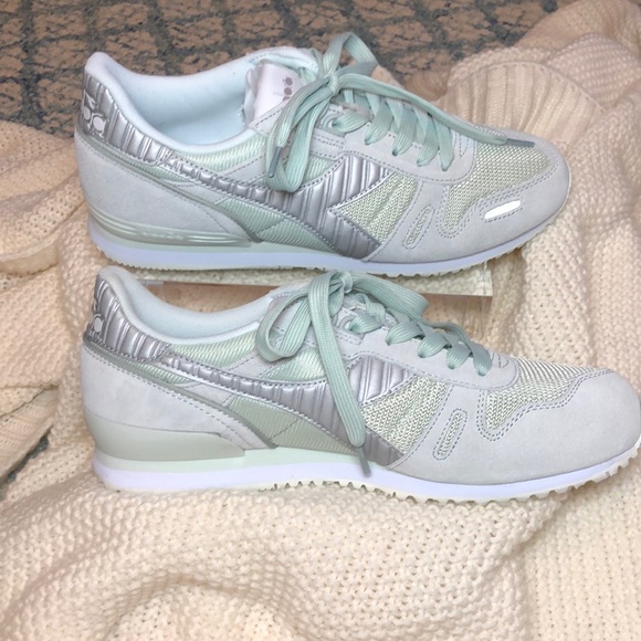 Diadora Ladies Sneakers - Picture 7 of 8
